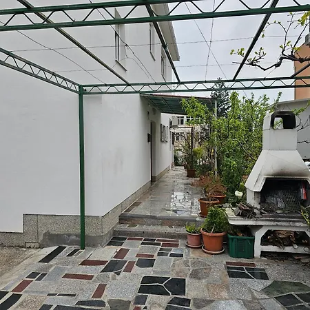 Oleander, Three-bedroom In Трогір