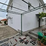 Oleander, Three-bedroom In