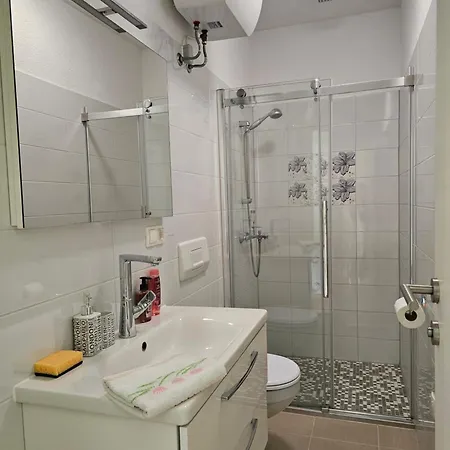 Apartament Oleander, Three-bedroom In Trogir